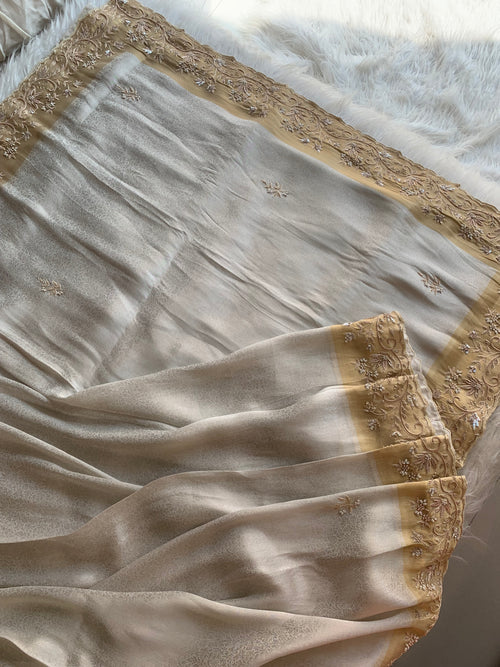 Gold & Silver Kanjivaram Silk Saree 5894 01