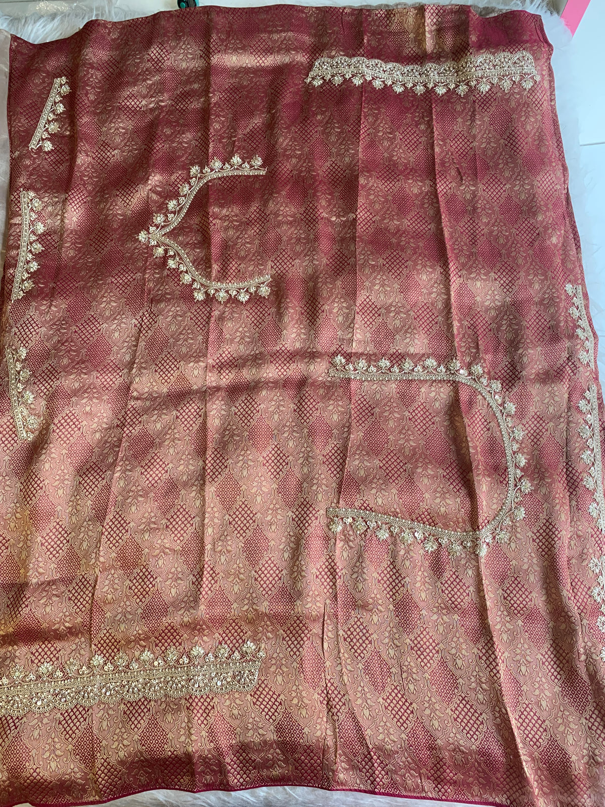 Ivory Banarasi Saree with Elephant Motif Pallu 5875 14