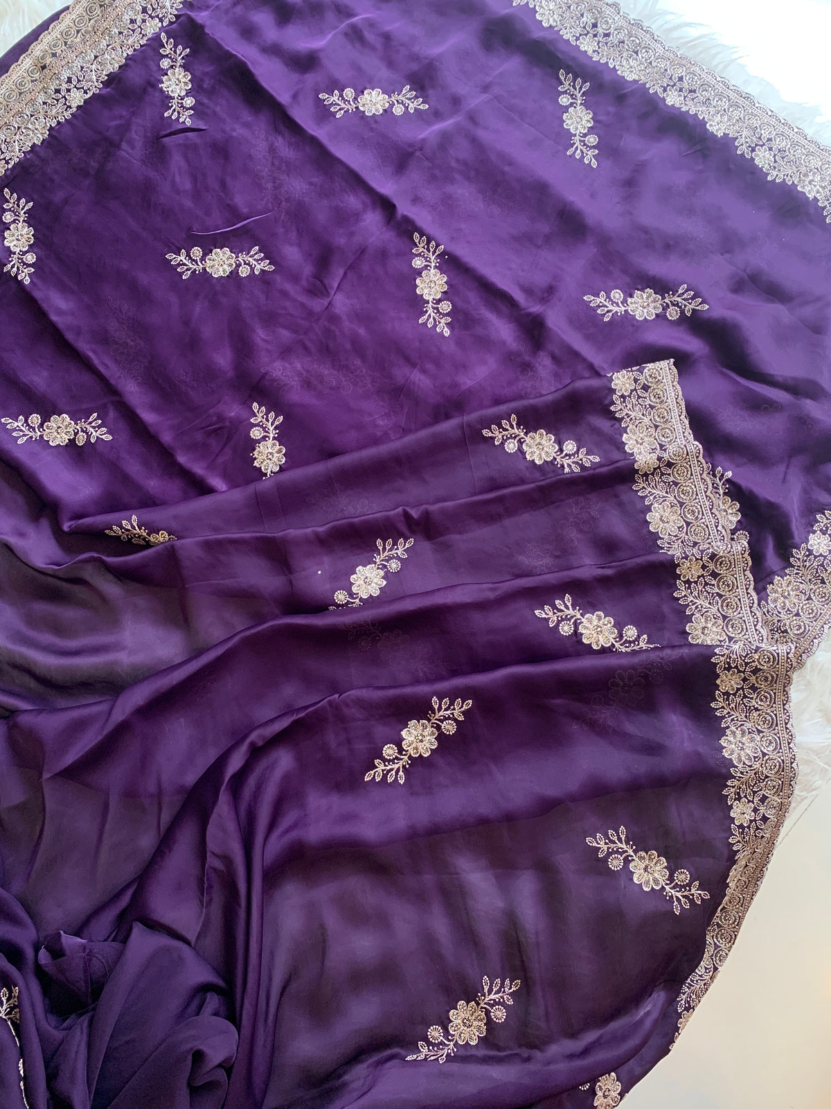 Purple Organza Saree with Aari, Stone & Thread Work 5915 07