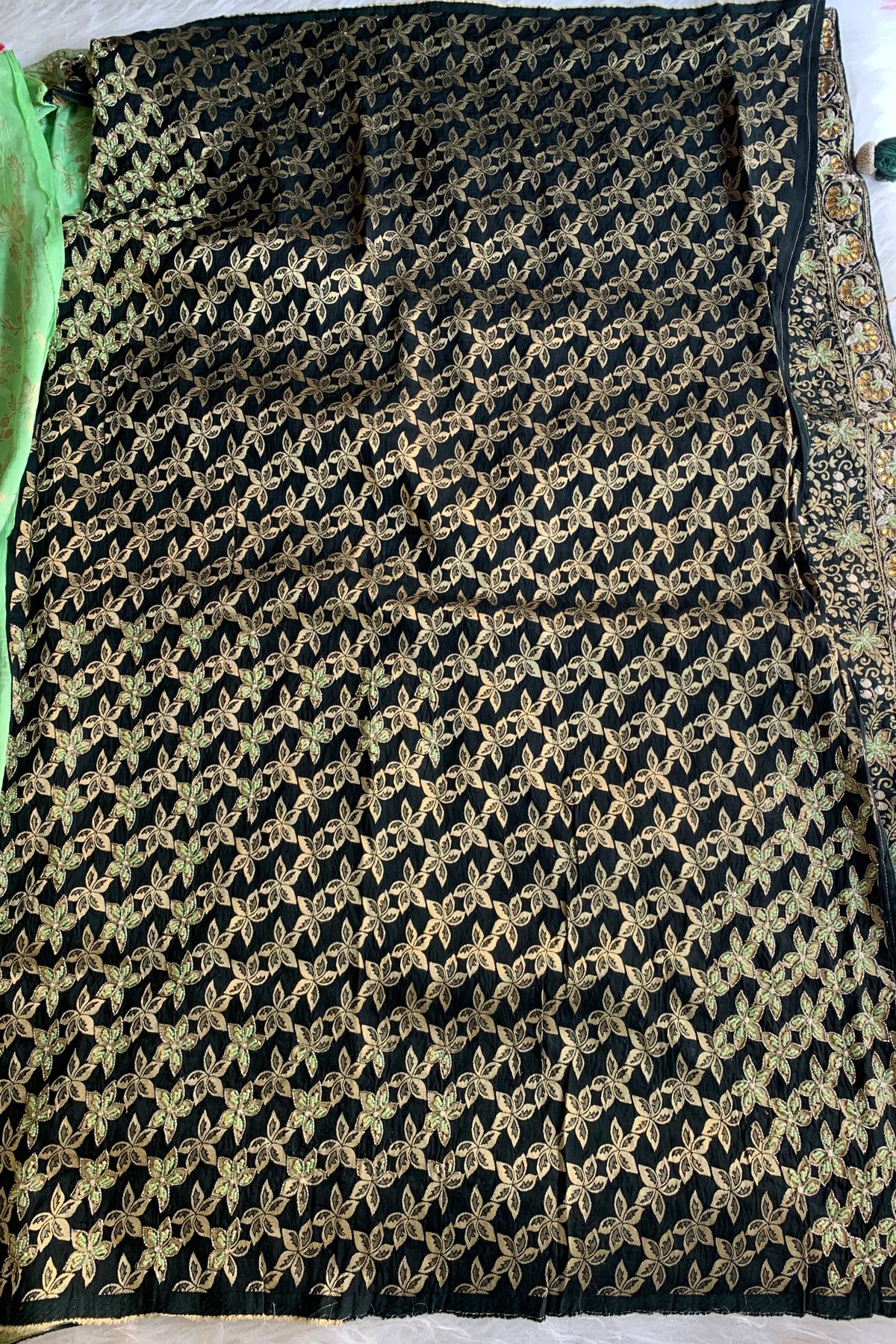 Green Banarasi Saree 3023 04