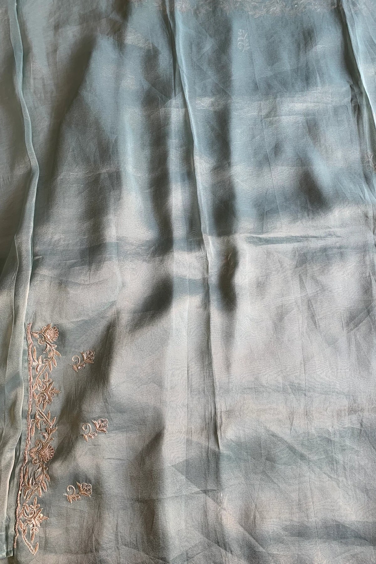 Sea Green Aari Embellished Tissue Saree 5792 02