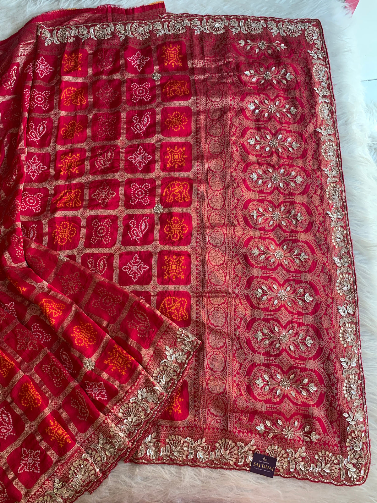 Red Banarasi Gharchola Saree 5888 02