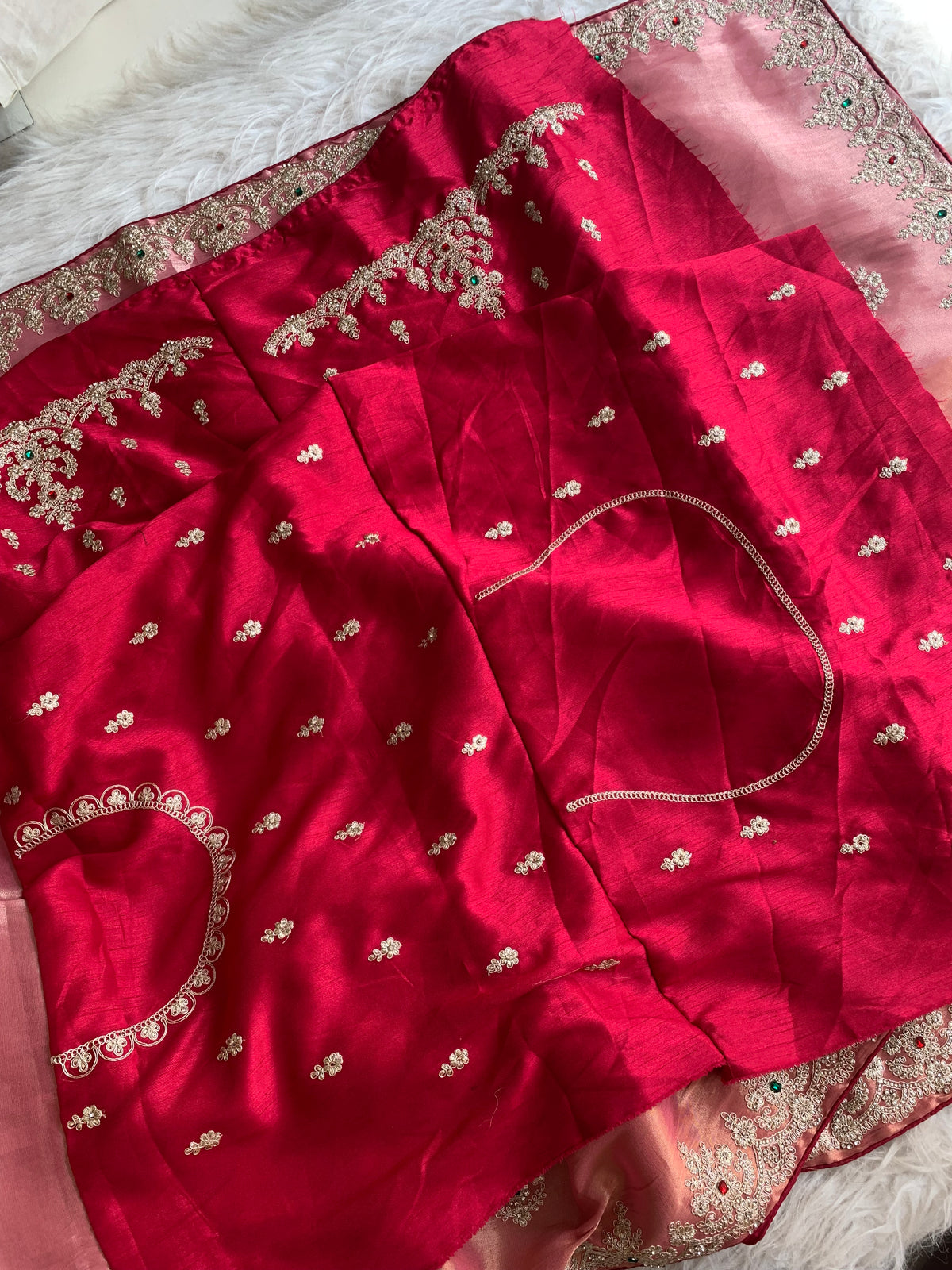 Kanchi Tissue Saree with Jewel, Dori & Stone Work 5884 03