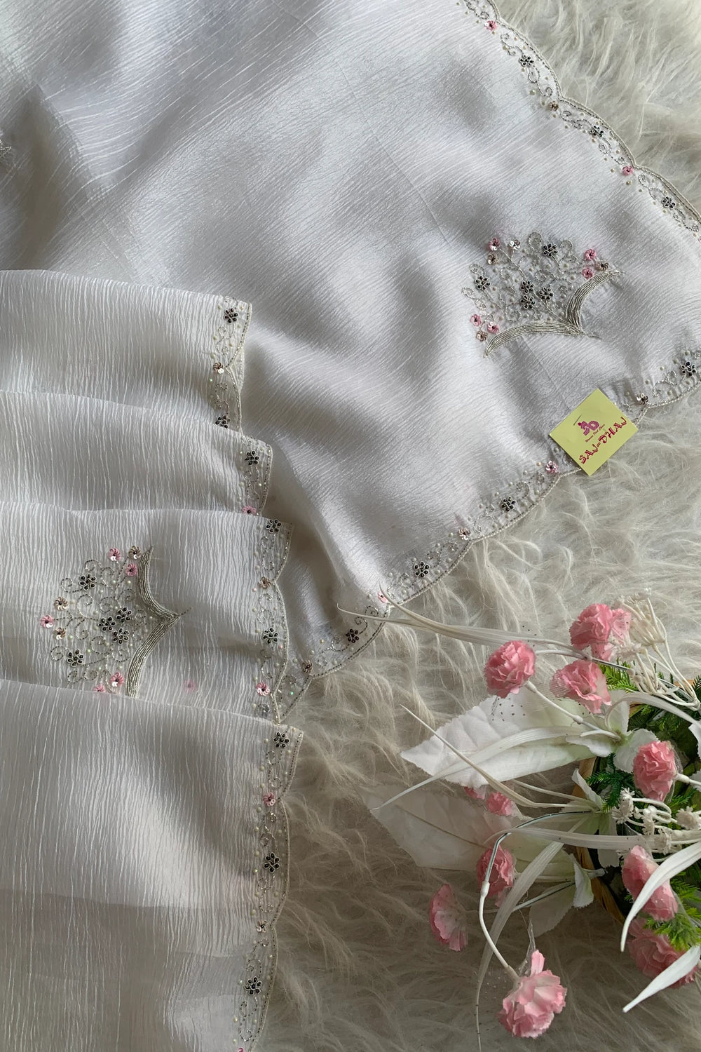 White Embellished Crush Saree 5362 02
