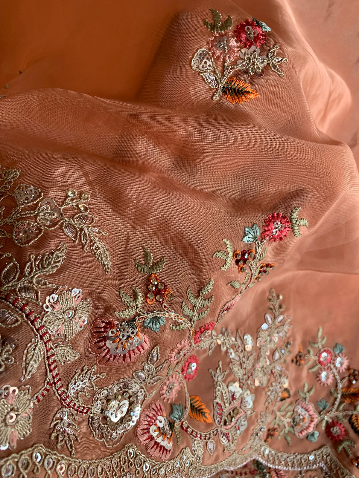 Silk Saree with Dori, Sequin & Thread Work 5915 01