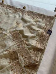 Ivory Banarasi Saree with Dori, Pearl & Sequin Work 5918 05