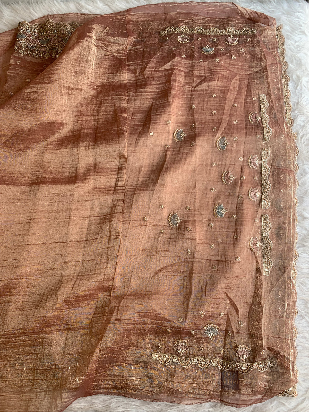Crush Tissue Saree with Dori, Sequin & Bead Work 5915 18