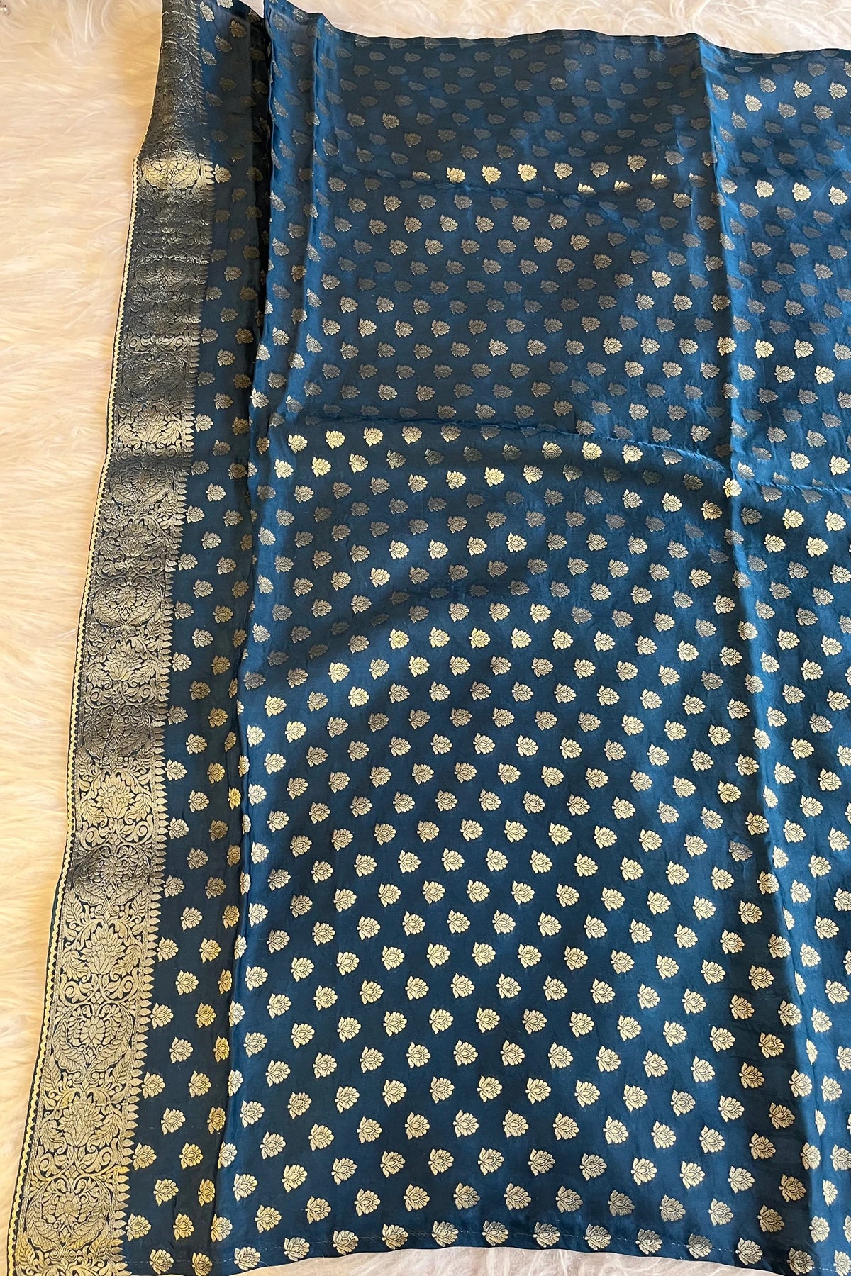 Royal Blue Banarasi  Saree  5176 08
