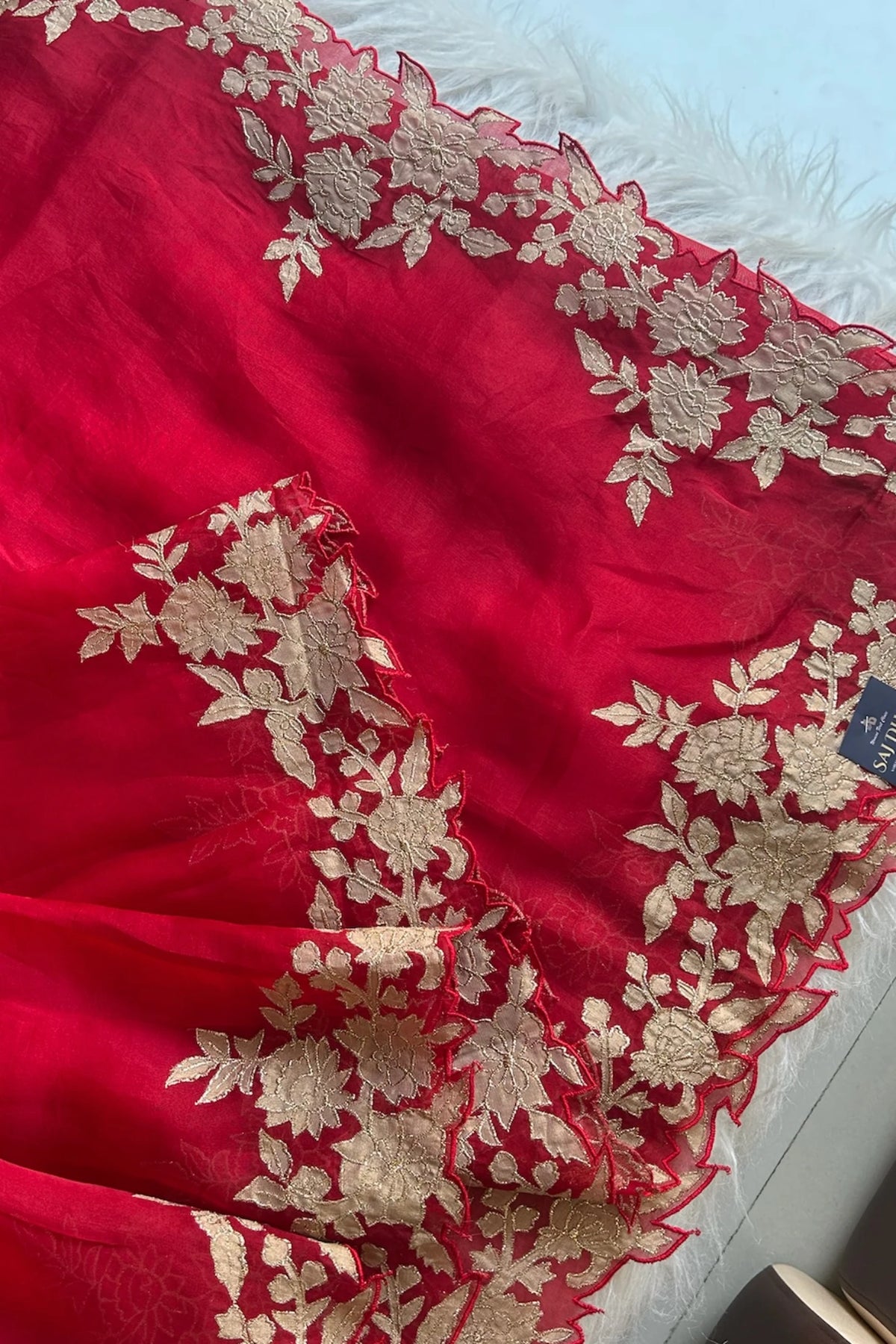 Red Kora Silk Saree with Applique Border Work 5818 03