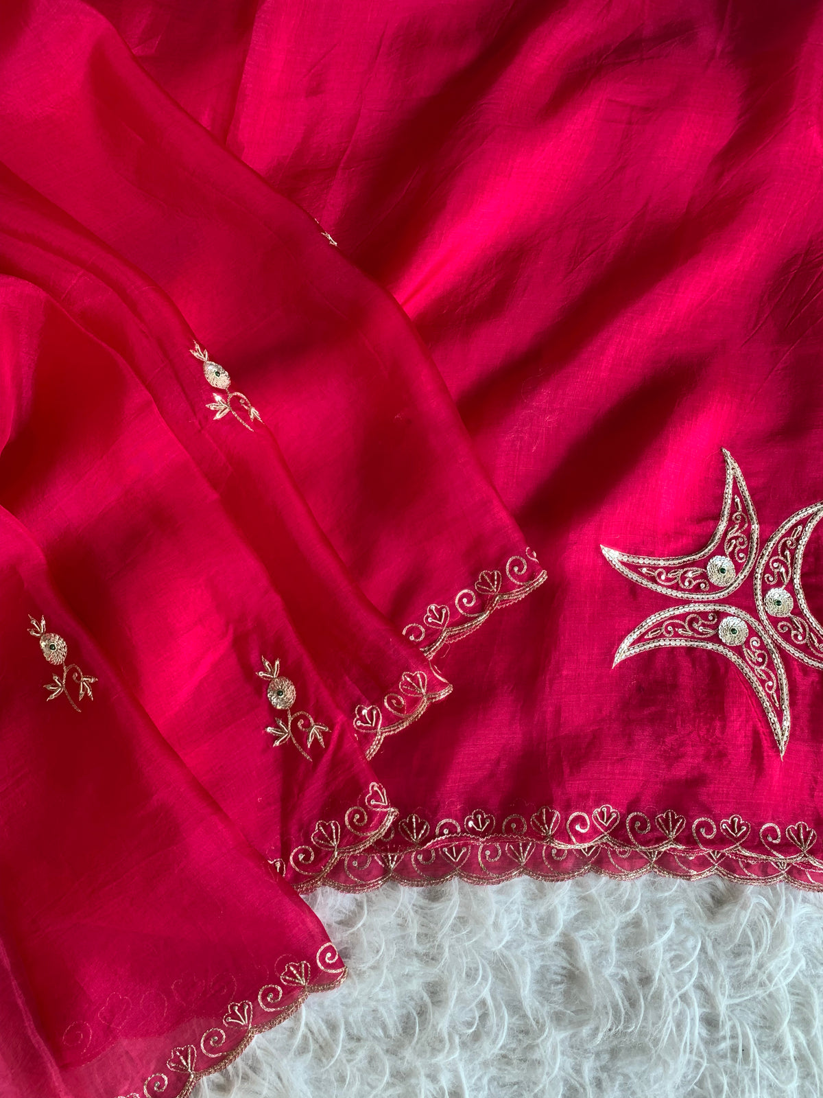 Kora Silk Saree with Aari, Zardosi & Sequin Work 5919 04