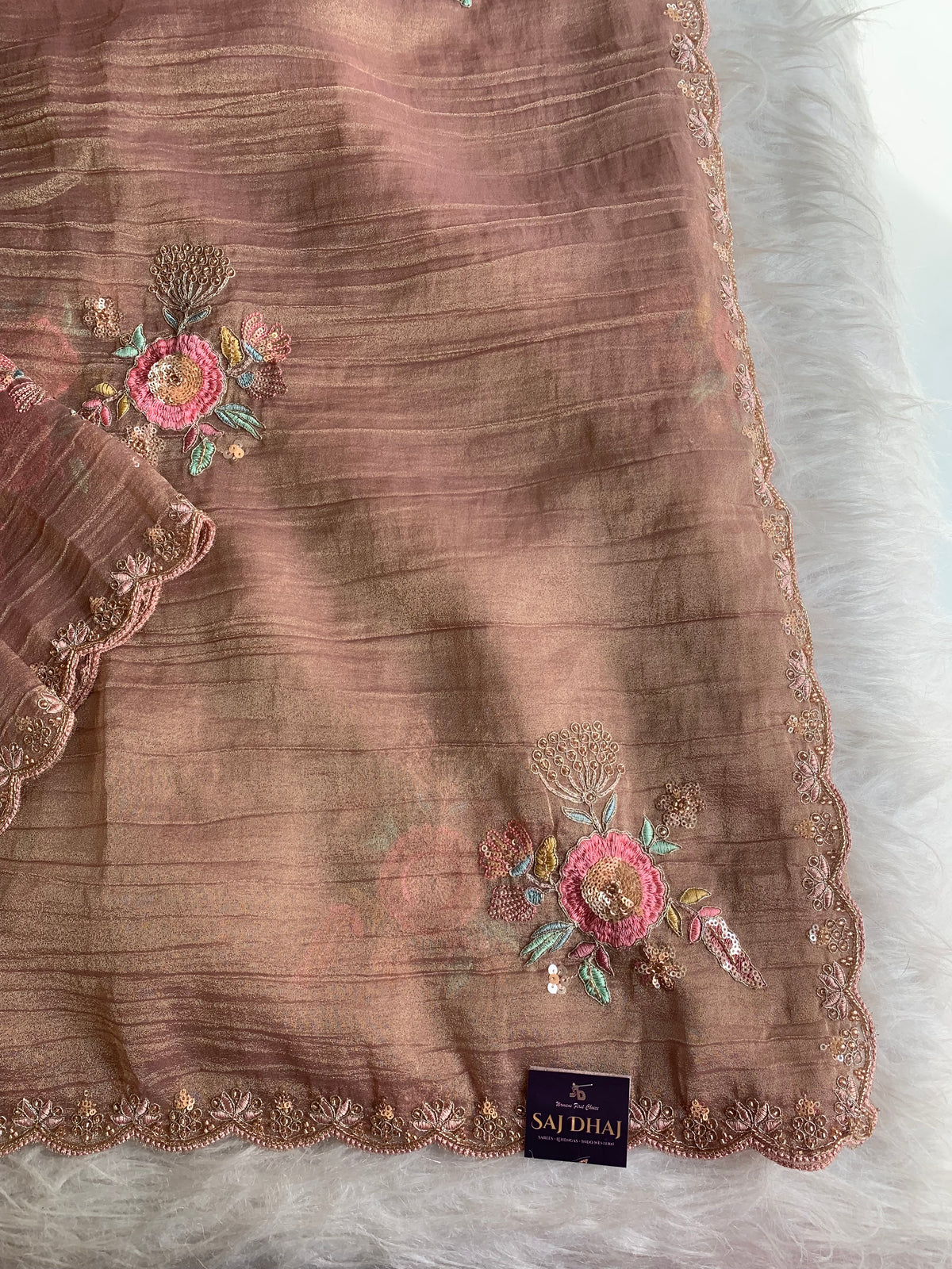 Crush Tissue Saree with Sequin, Cutdana & Floral Work 5918 04