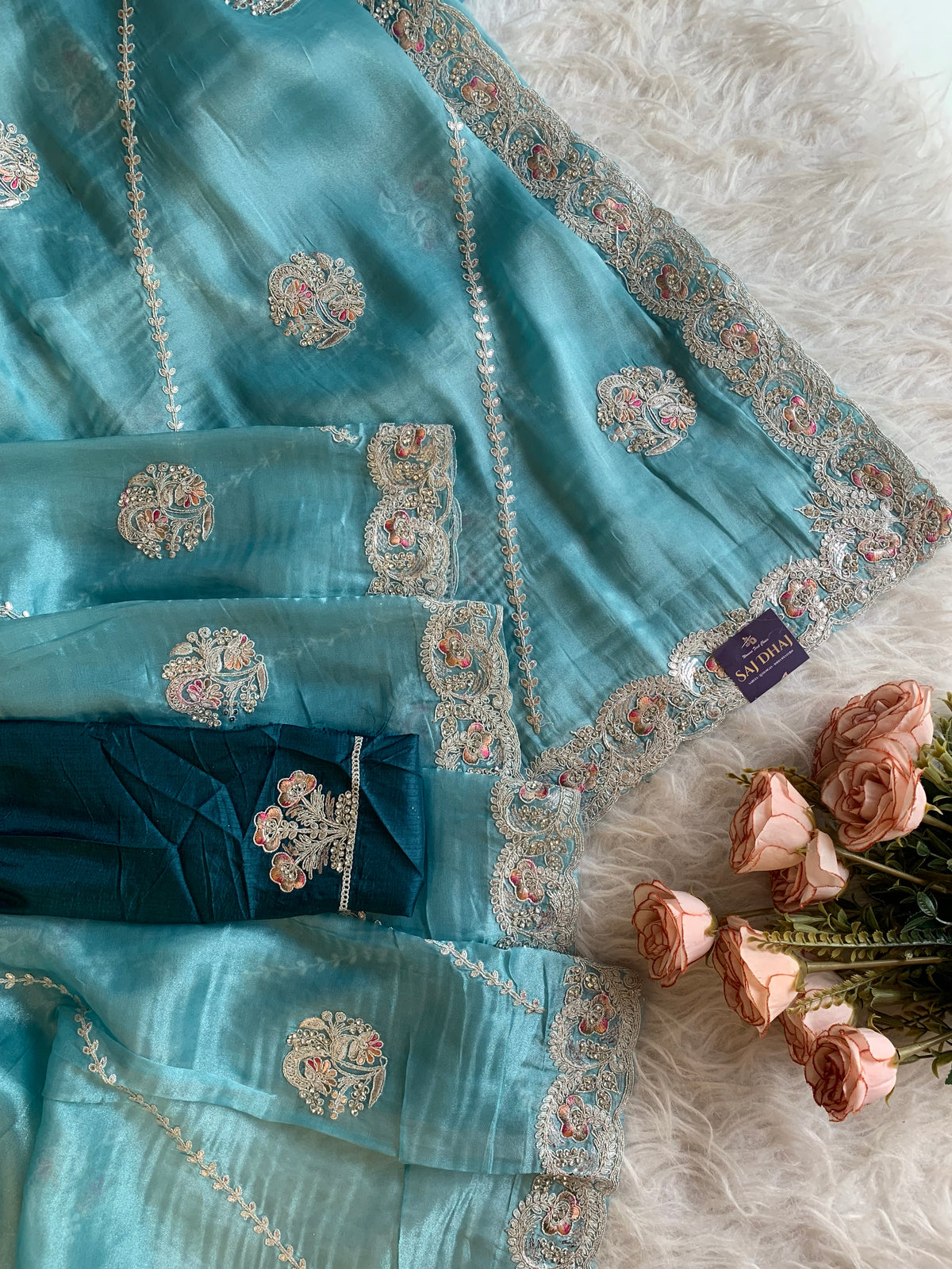 Tissue Saree with Dori, Stone & Thread Work 5915 12