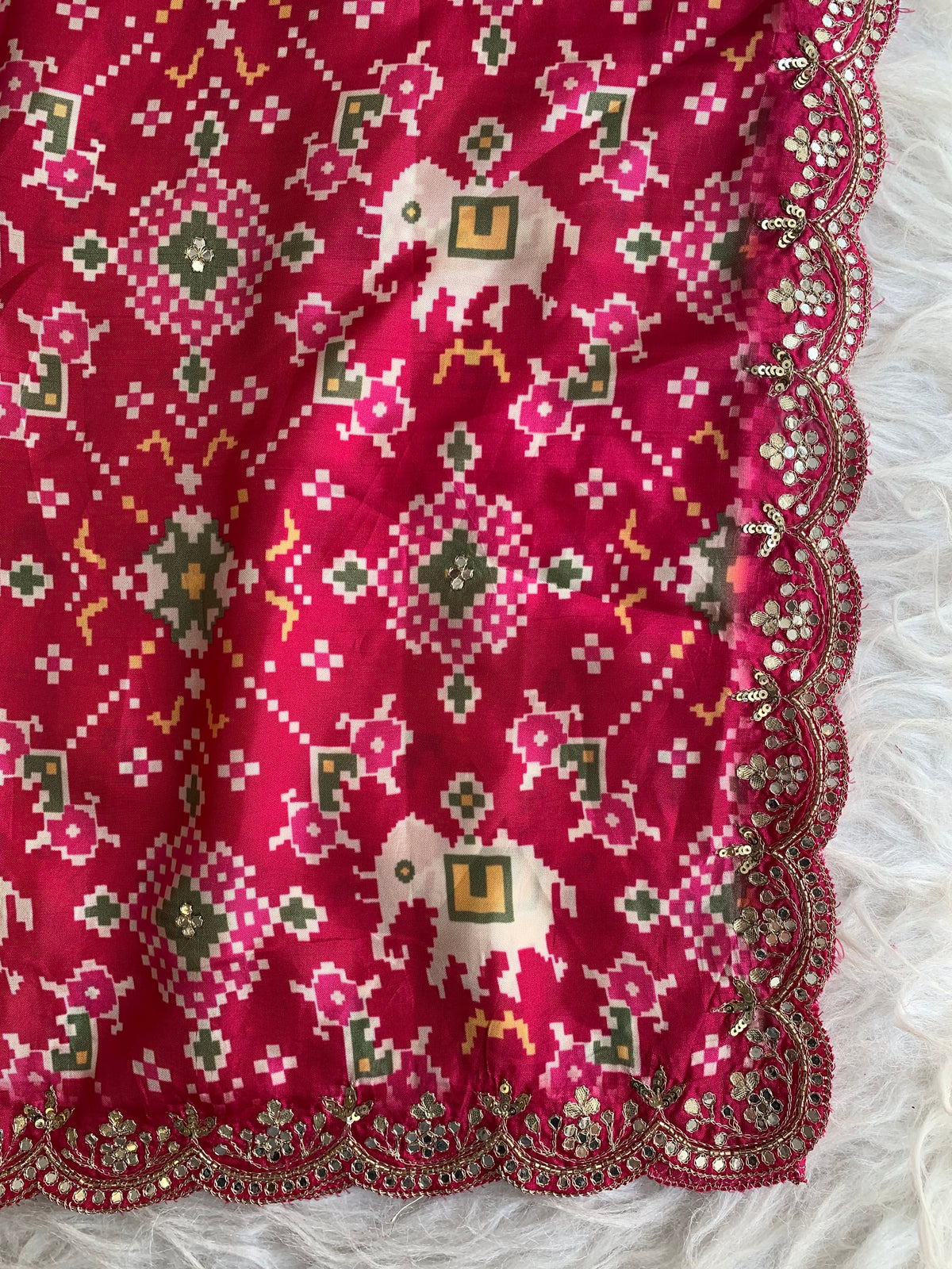Pink Patola Modal Silk Saree with Elephant Motifs 5891 04
