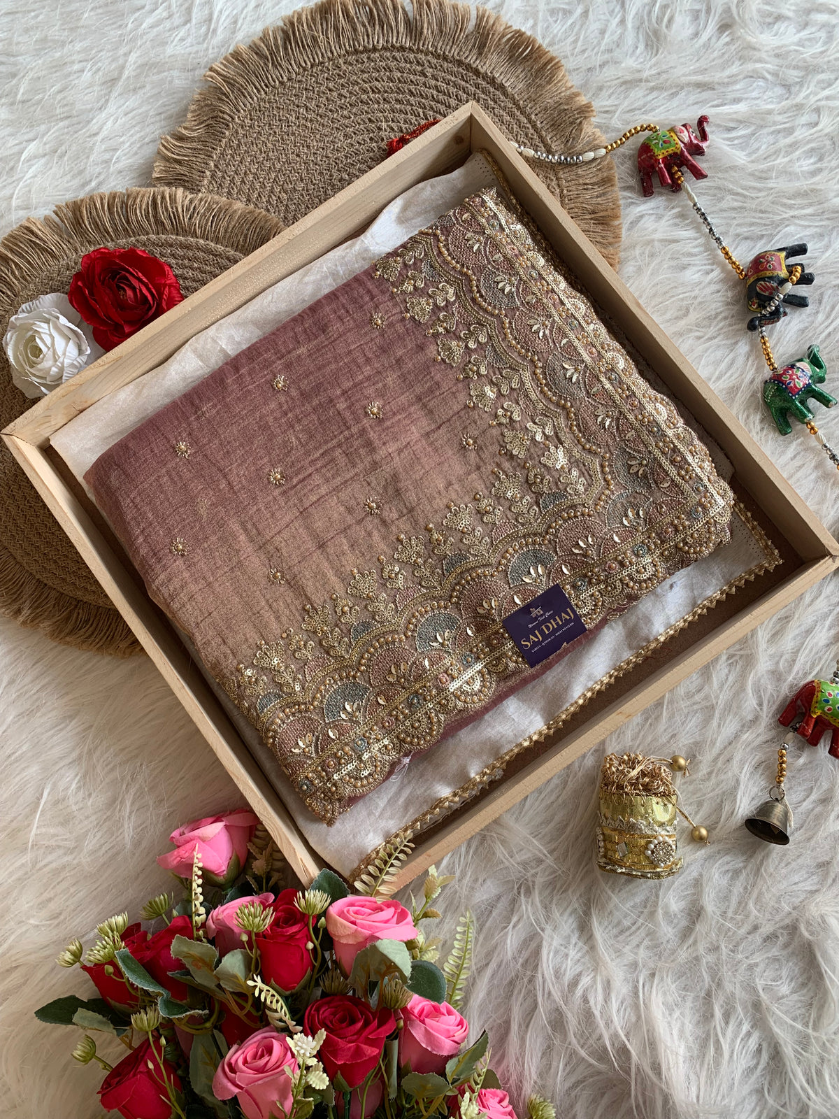 Crush Tissue Saree with Dori, Sequin & Bead Work 5915 18