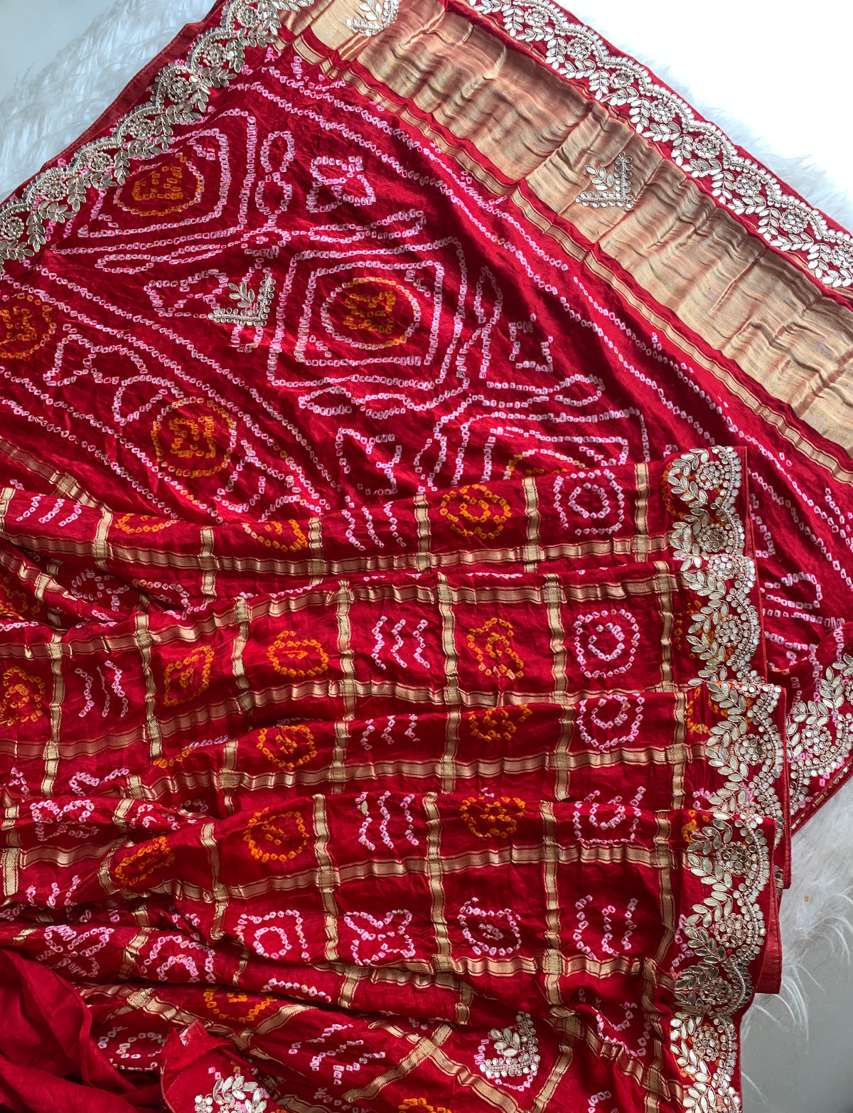 Red Bandhej Gharchola Saree 5885 02