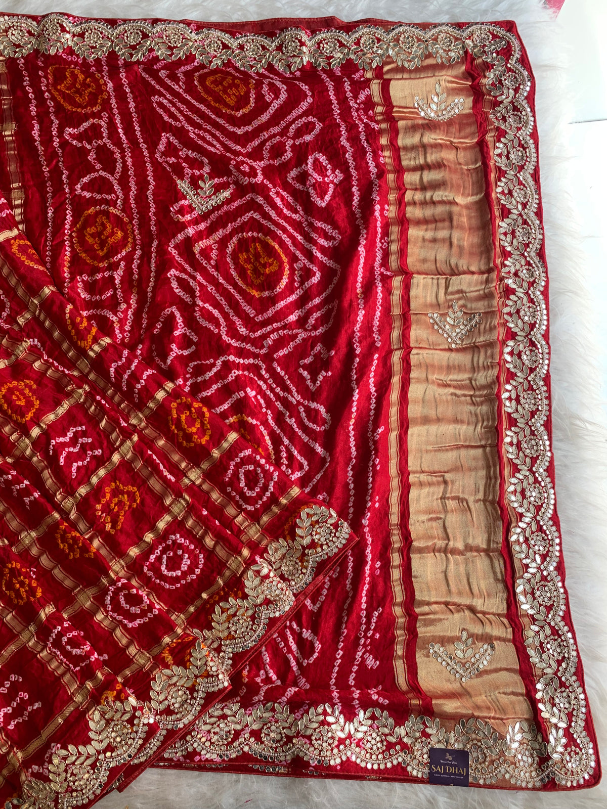 Red Bandhej Gharchola Saree 5885 02