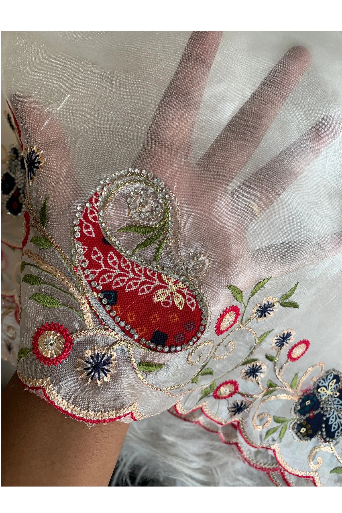 White Glass Tissue Saree 5786 10