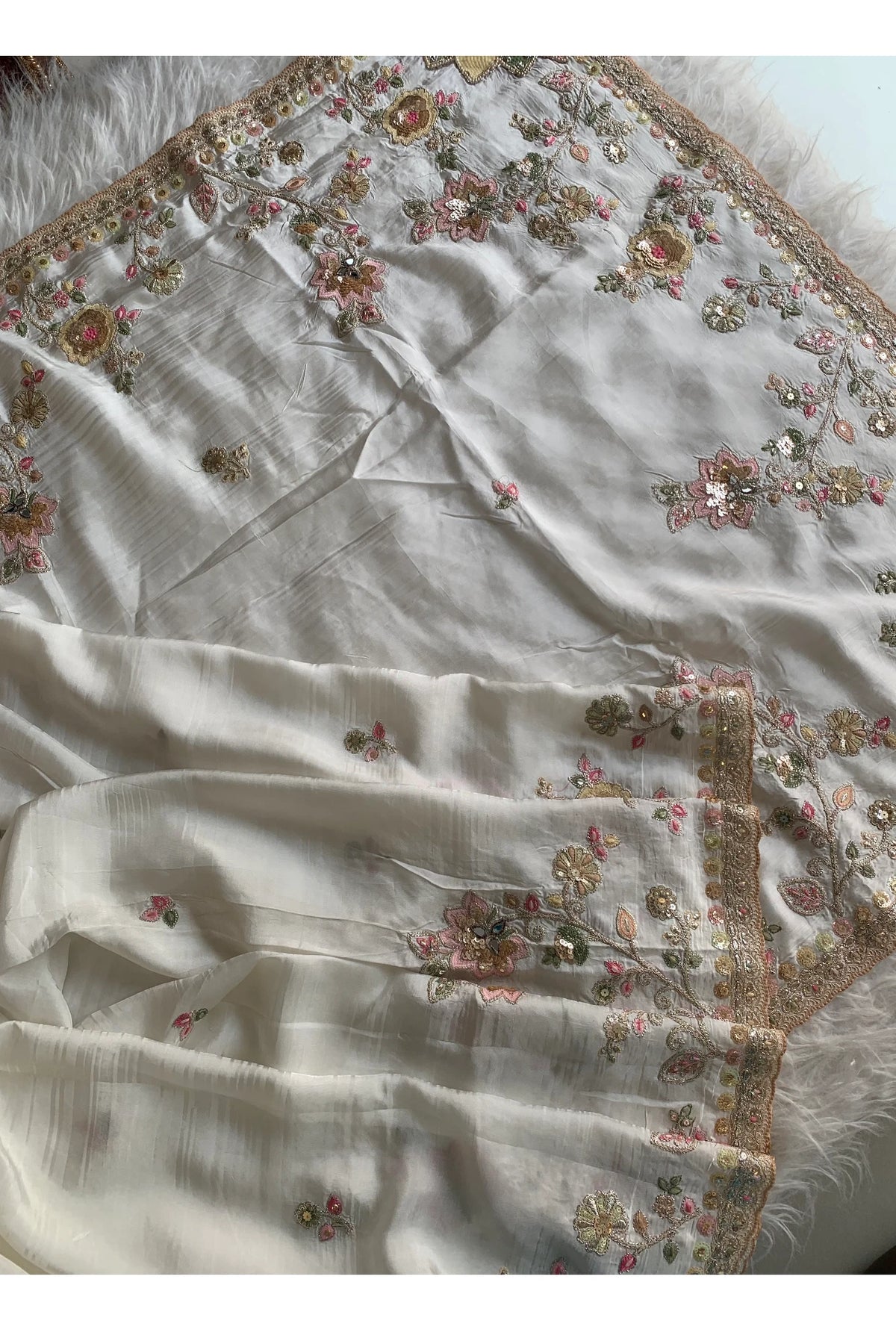 White Saree with Multicolour Embroidery 5786 01