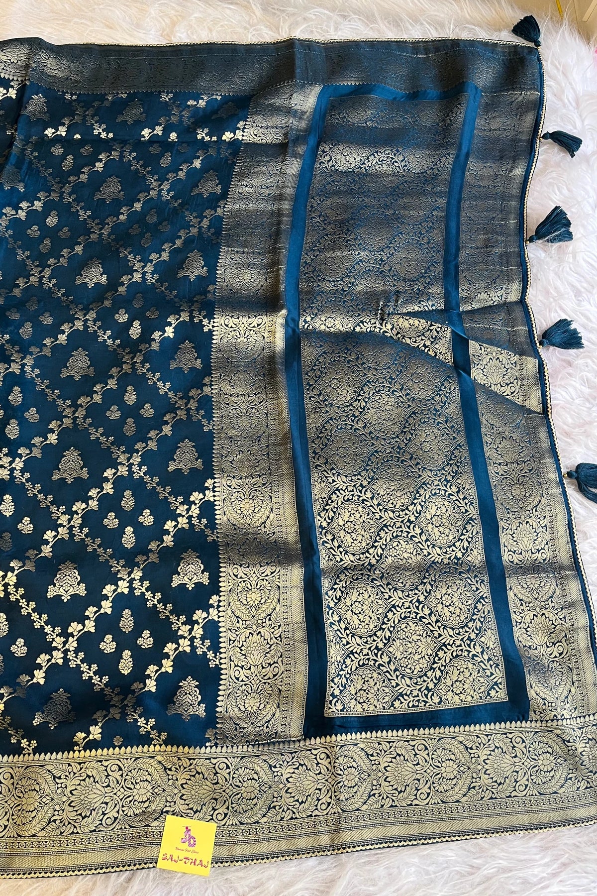 Royal Blue Banarasi  Saree  5176 08