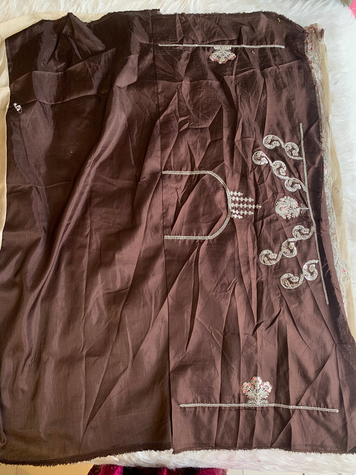 Tissue Saree with Dori, Stone & Thread Work 5915 12