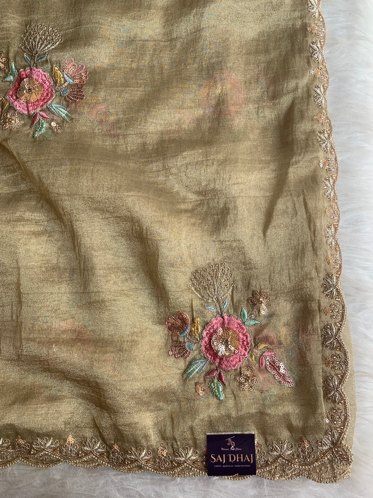 Crush Tissue Saree with Sequin, Cutdana & Floral Work 5918 04