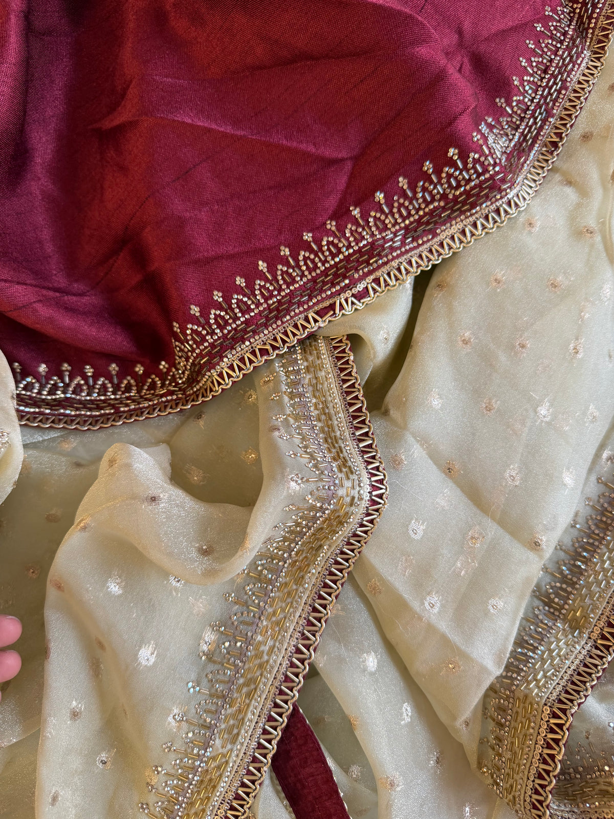 Tissue Organza Saree with Designer Tassel Pallu & Contrast Blouse 5940 04