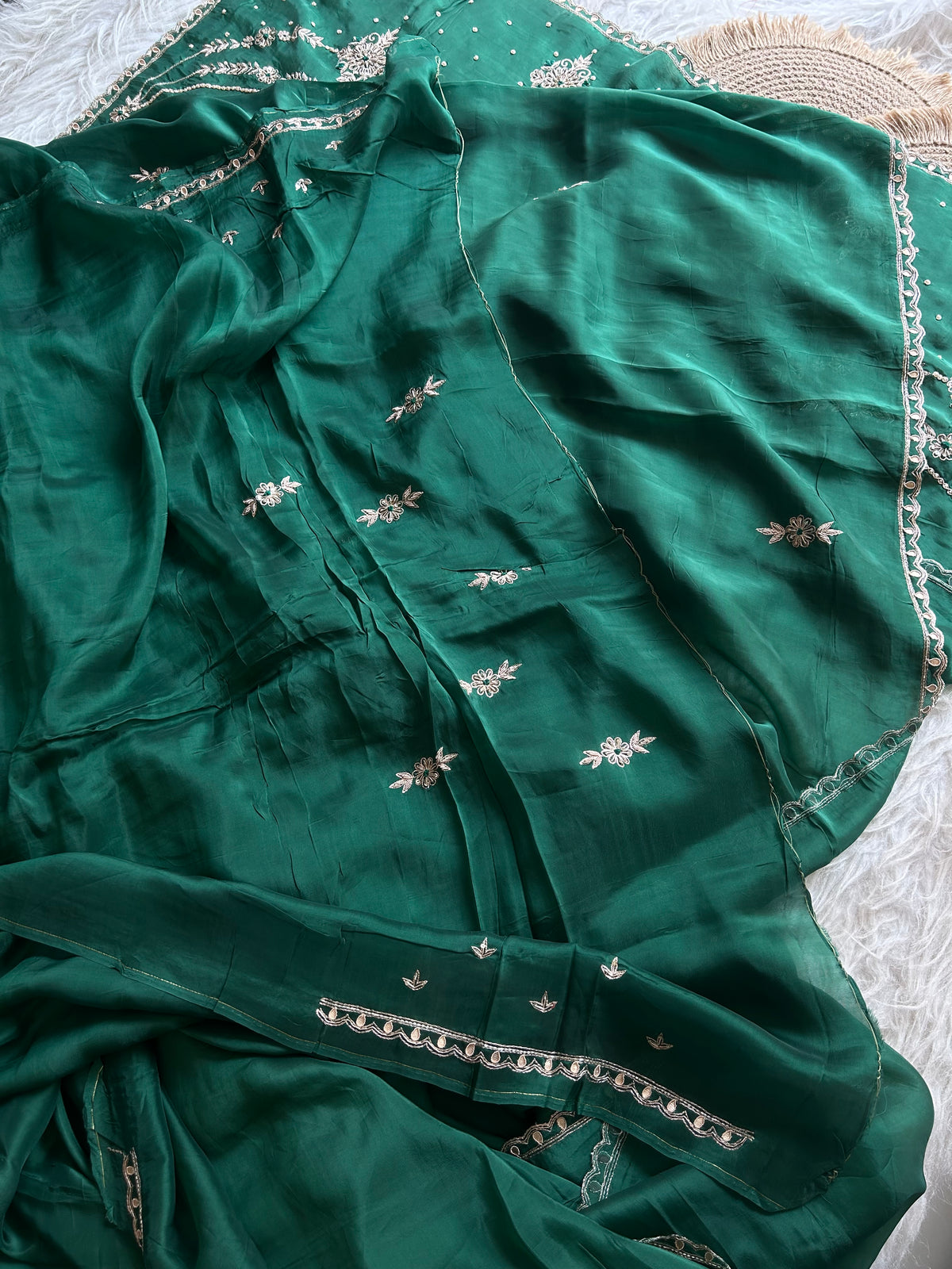 Emerald Green Habutai Silk Saree with Zardosi 5941 21