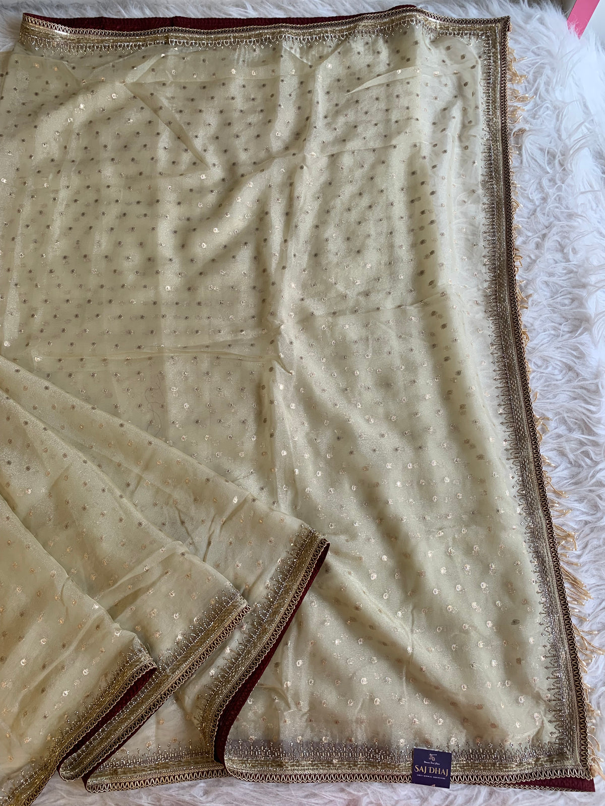 Tissue Organza Saree with Designer Tassel Pallu & Contrast Blouse 5940 04