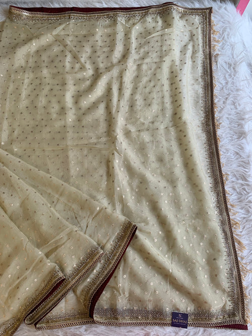 Tissue Organza Saree with Designer Tassel Pallu & Contrast Blouse 5940 04