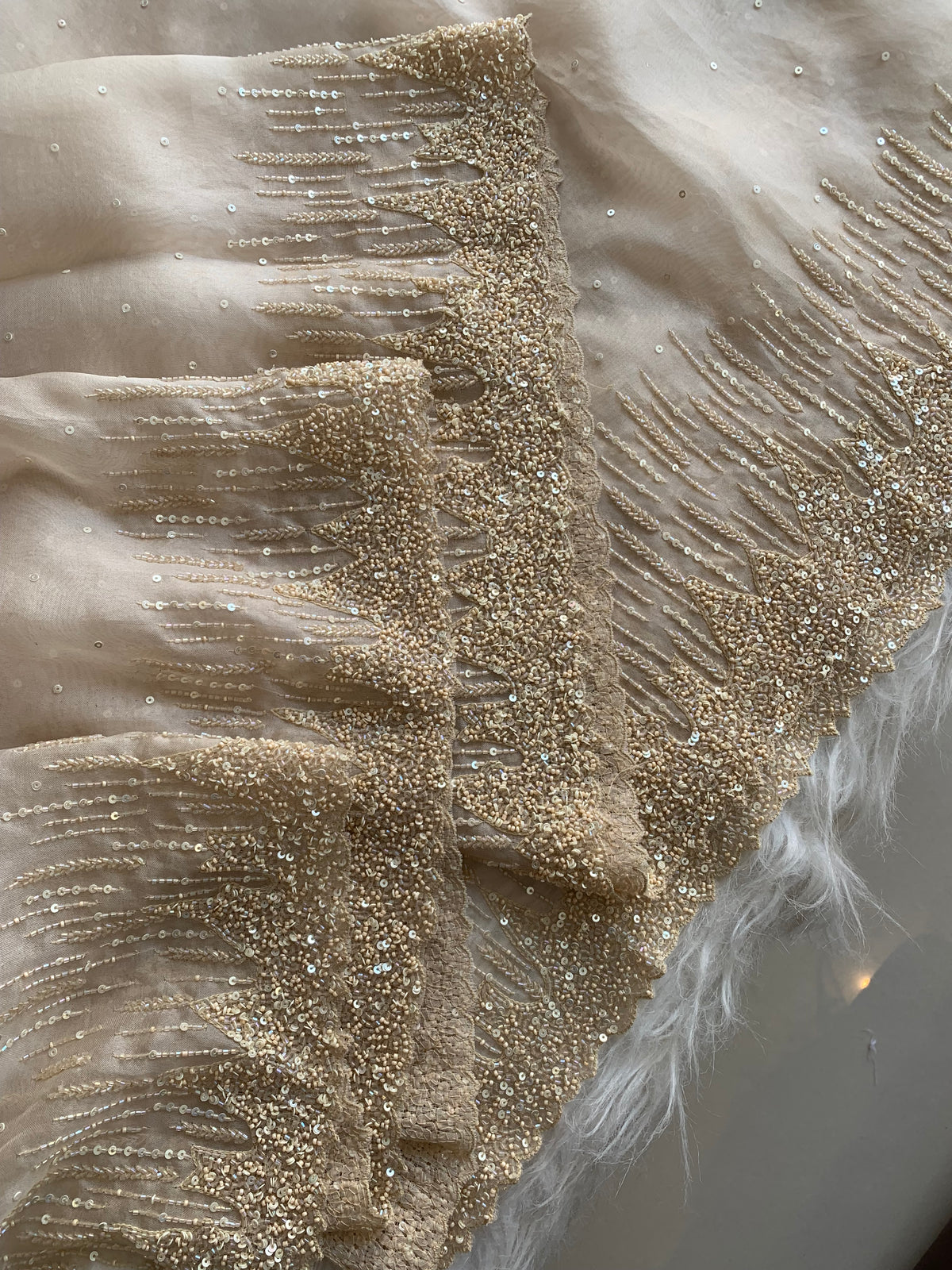 Organza Saree with All-Over Cutdana & Sequin Work 5912 01