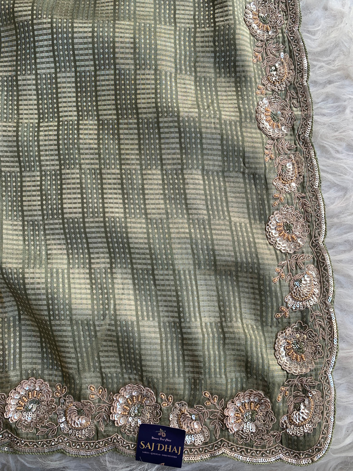 Green Kanchipuram Silk Saree with Zardosi & Cutdana Work 5901 07