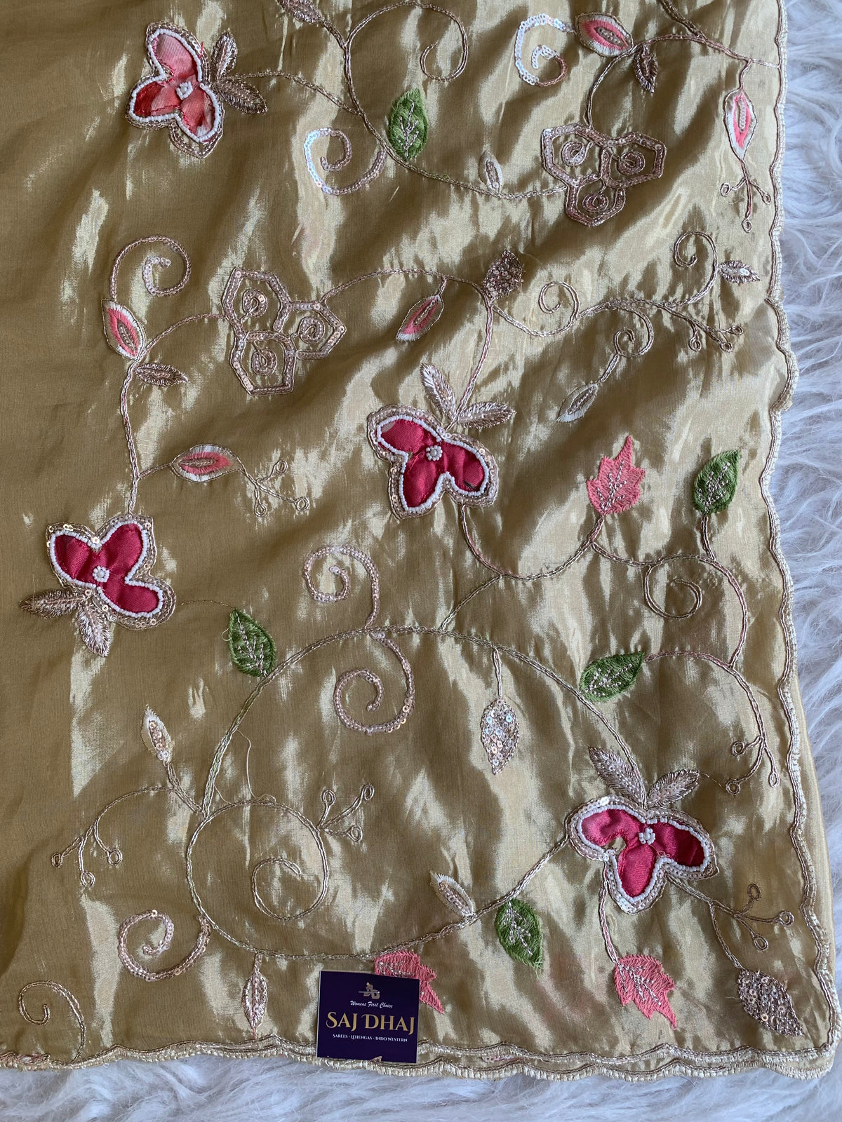 Russian Silk Saree with Appliqué Work with Pink Floral Blouse 5923 03