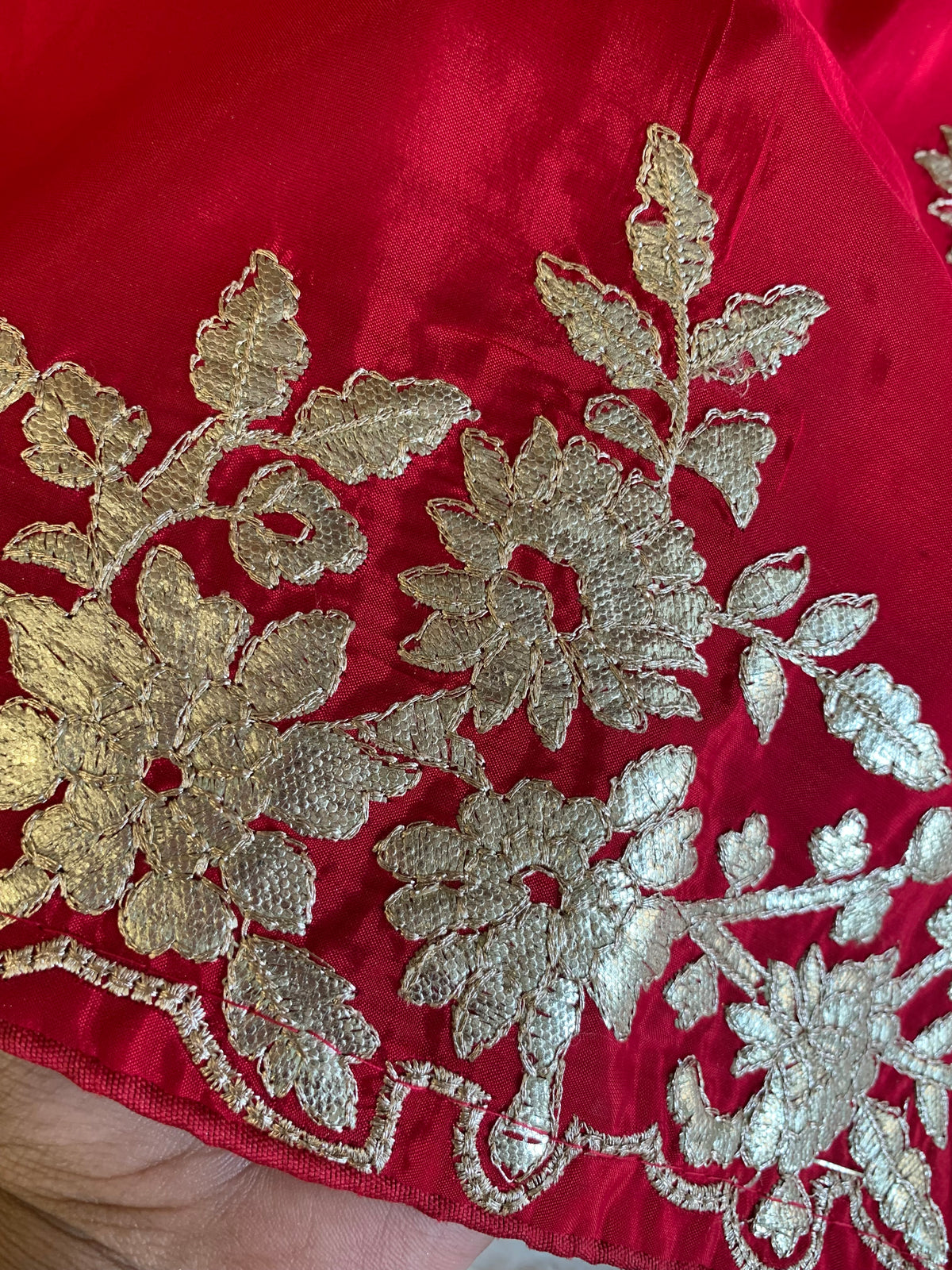 Habutai Silk Saree with Intricate Aari Work 5942 09