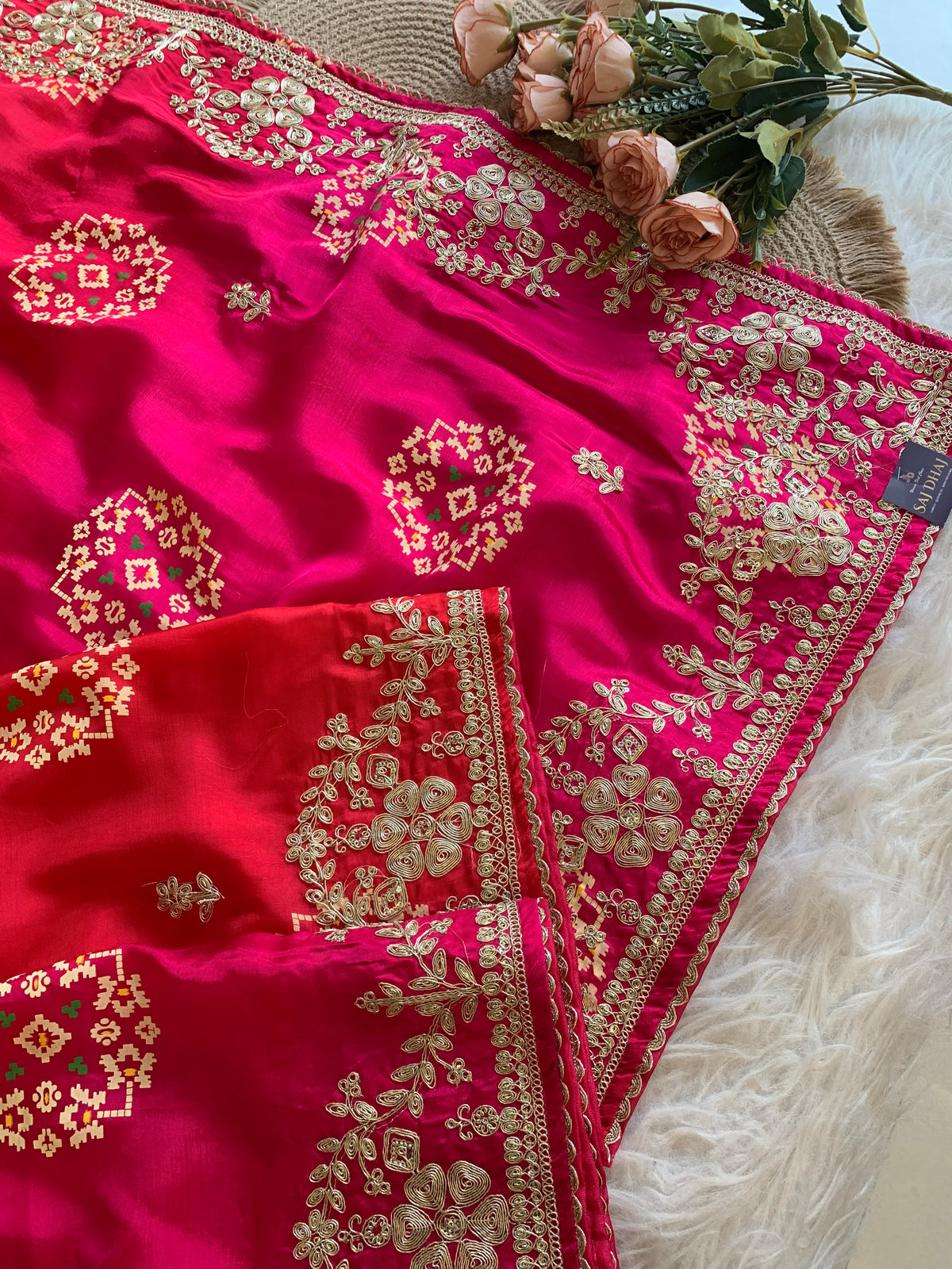 Pink & Red Russian Silk Saree with Patola, Pittan & Sequin Work 5953 02