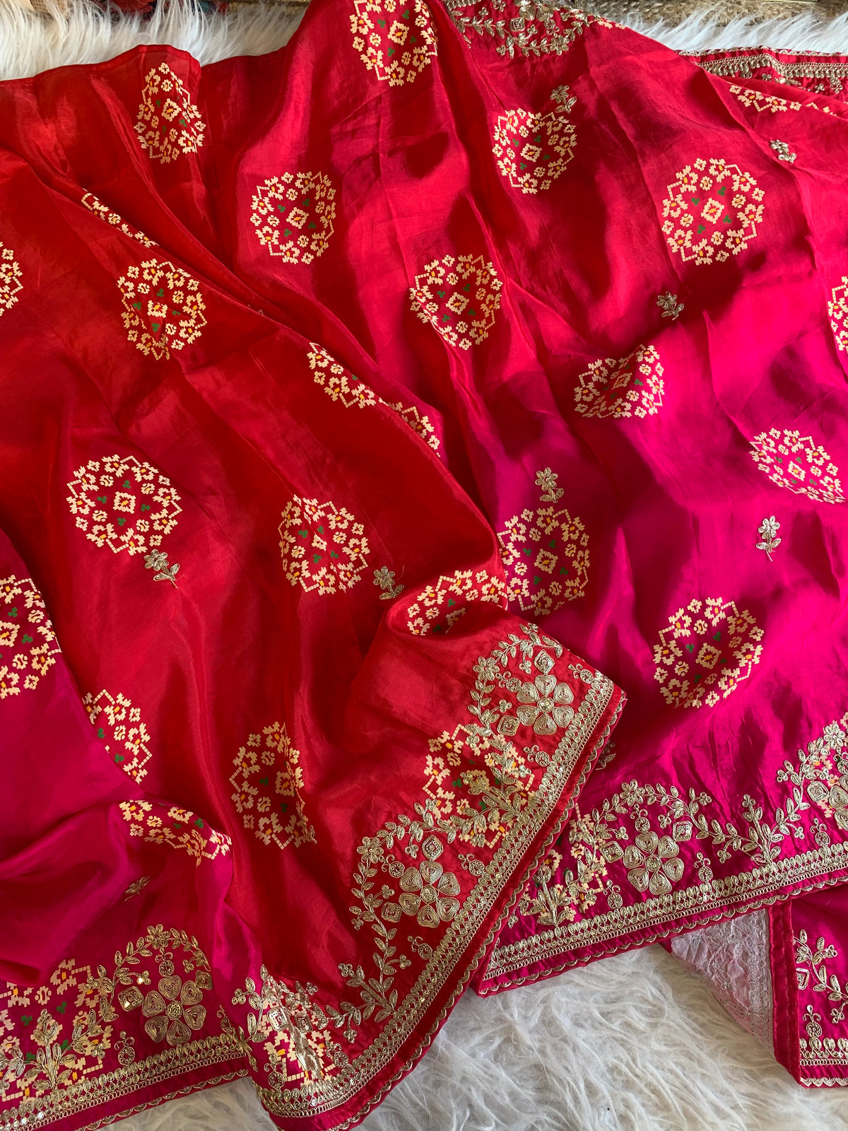Pink & Red Russian Silk Saree with Patola, Pittan & Sequin Work 5953 02