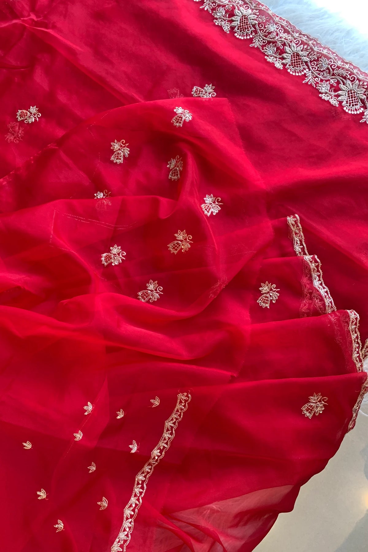 Red Soft Organza Saree 5850 02