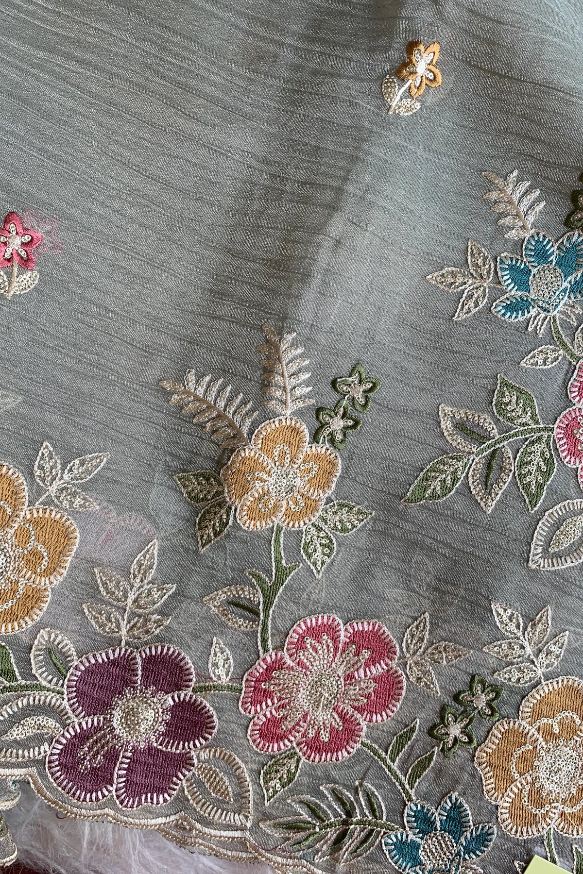 Ash Crush Tissue Organza Floral Saree 5773 04