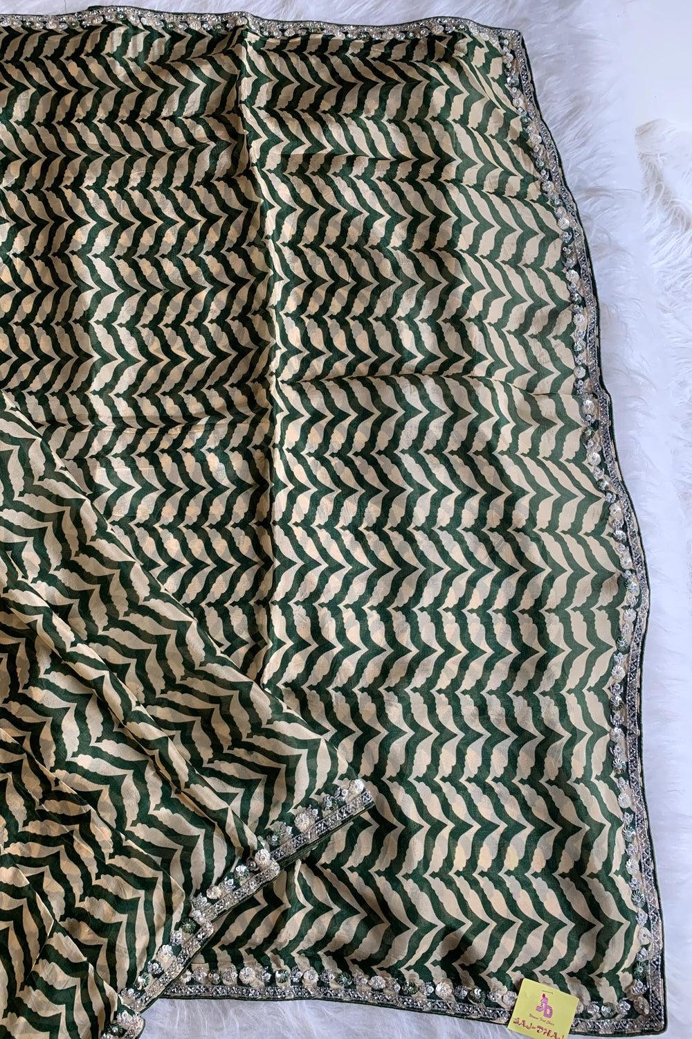 Printed Embellished Organza Saree 4928 06