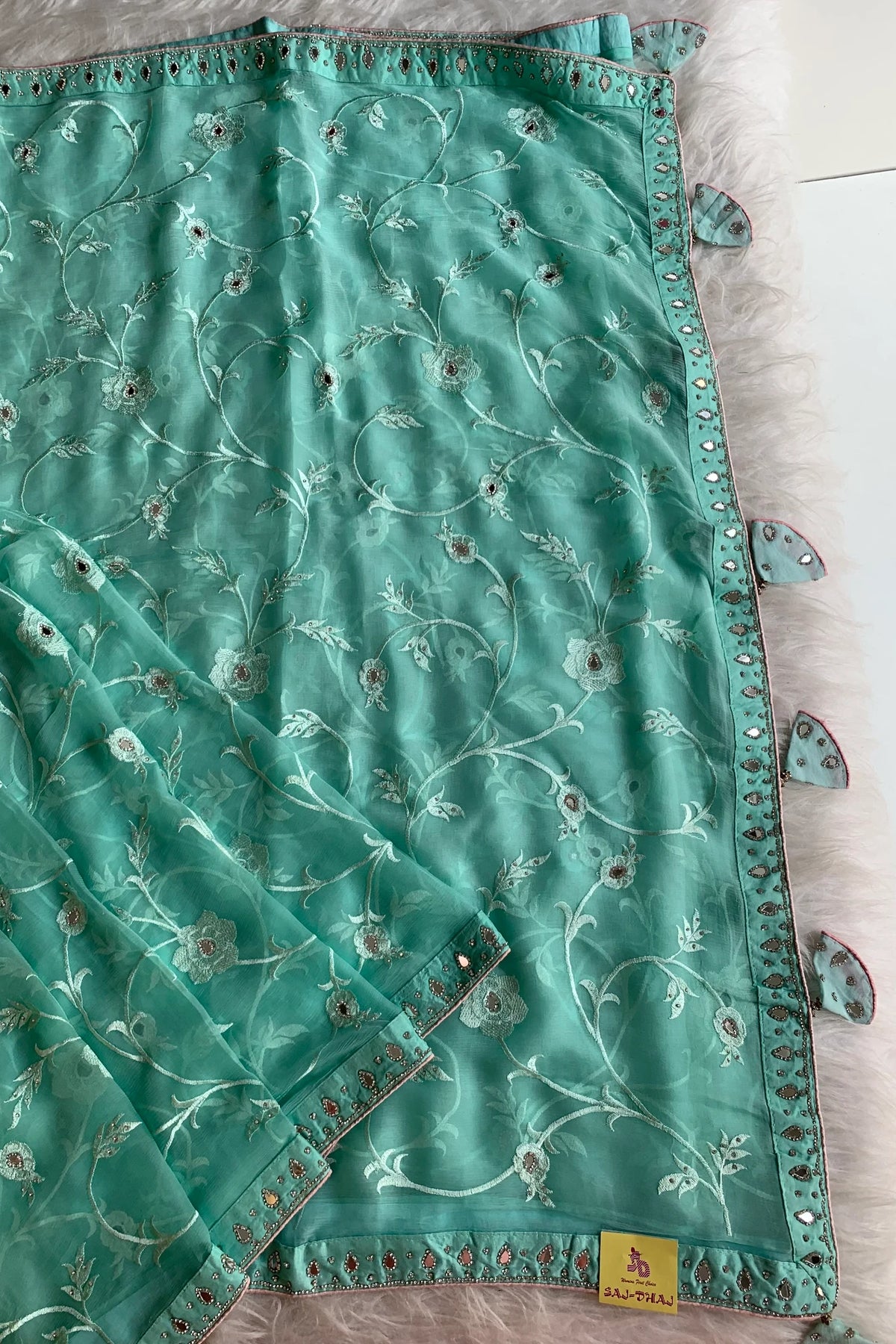 Ice Green Chinnon Georgette Saree 4167 01