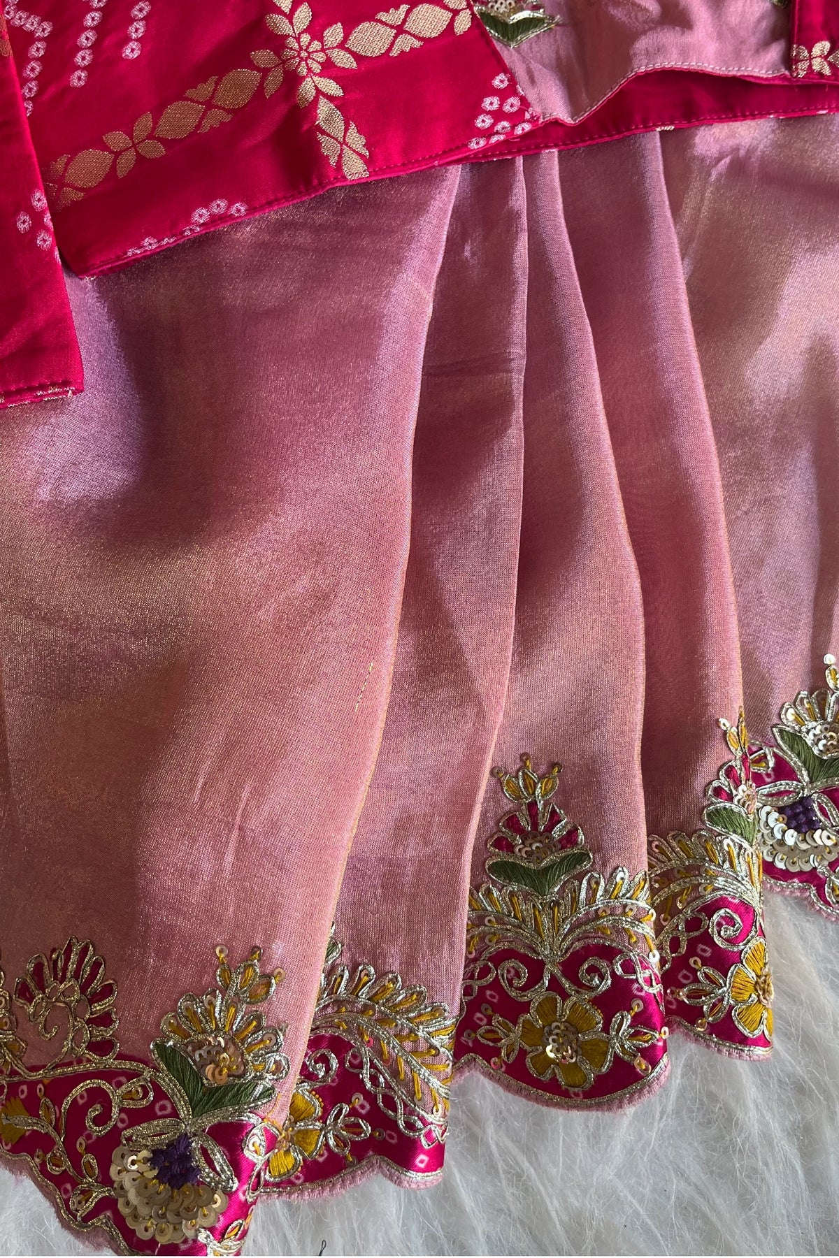 Blush Pink Tissue Saree with Bandhej Border Work 5772 12