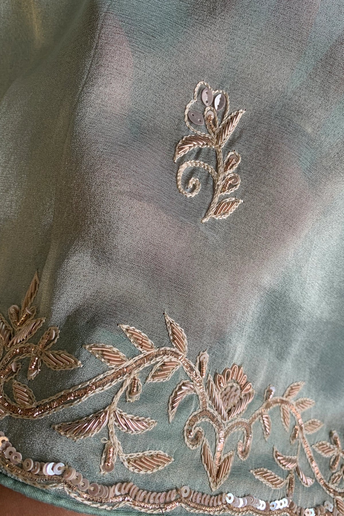 Sea Green Aari Embellished Tissue Saree 5792 02