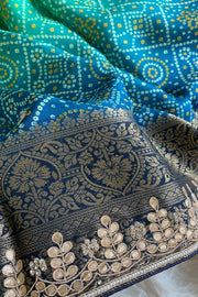 Peacock Shade Bandhej Russian Silk Saree 5364 09