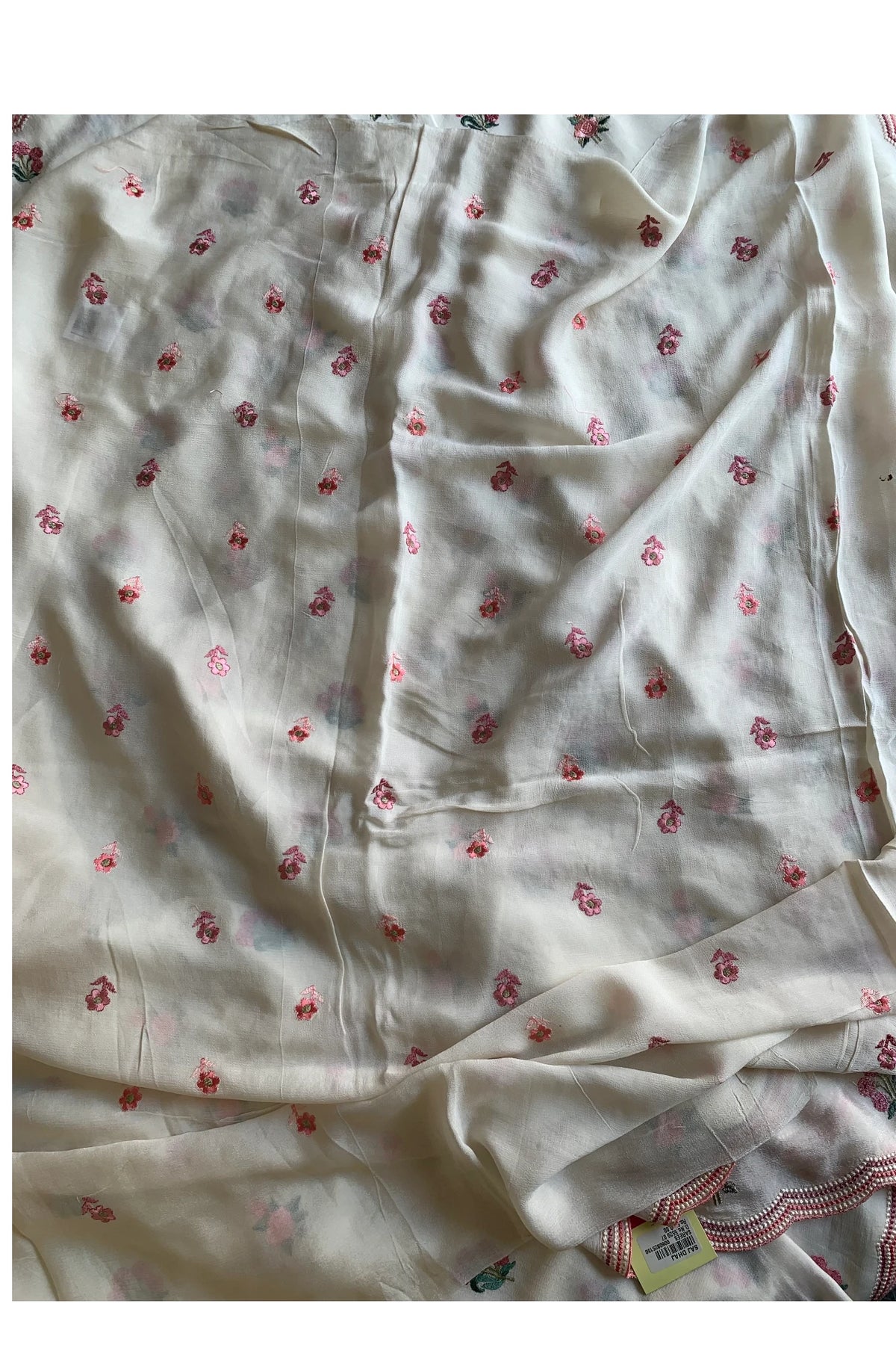 White Chinnon Georgette Saree 5529 07