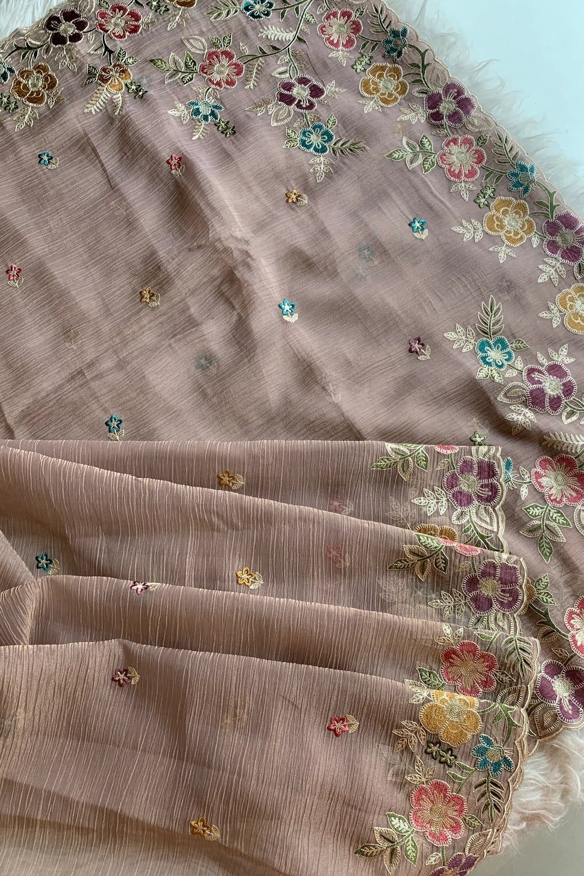 Dusty Purple Crush Tissue Organza Floral Saree 5773 04