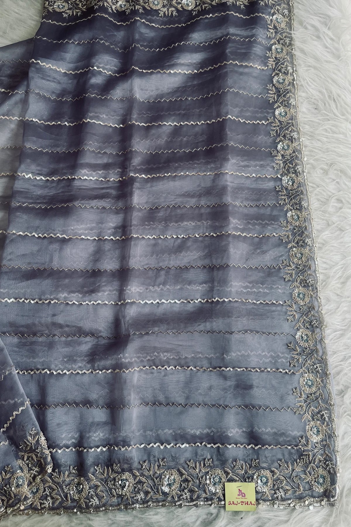 Glass Organza Jaal Work Saree 5534 05